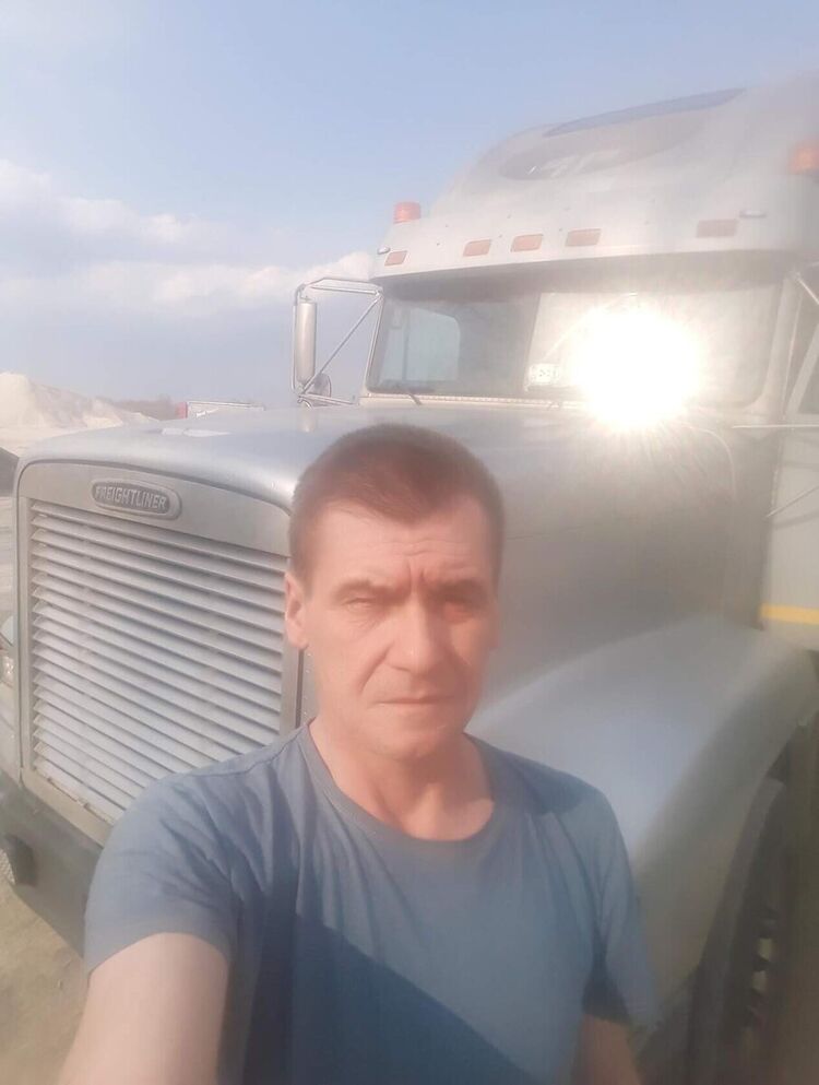  22096518  , 53 ,     
