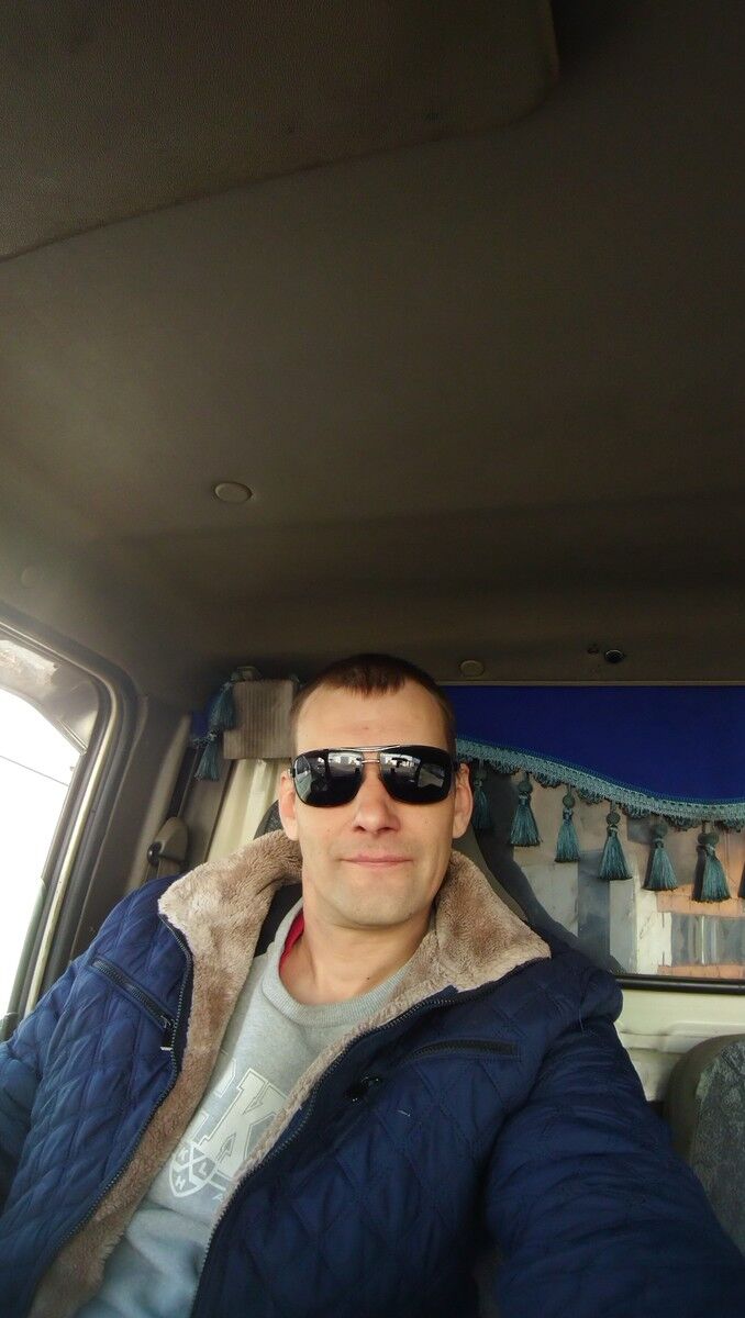  15861588  , 39 ,    