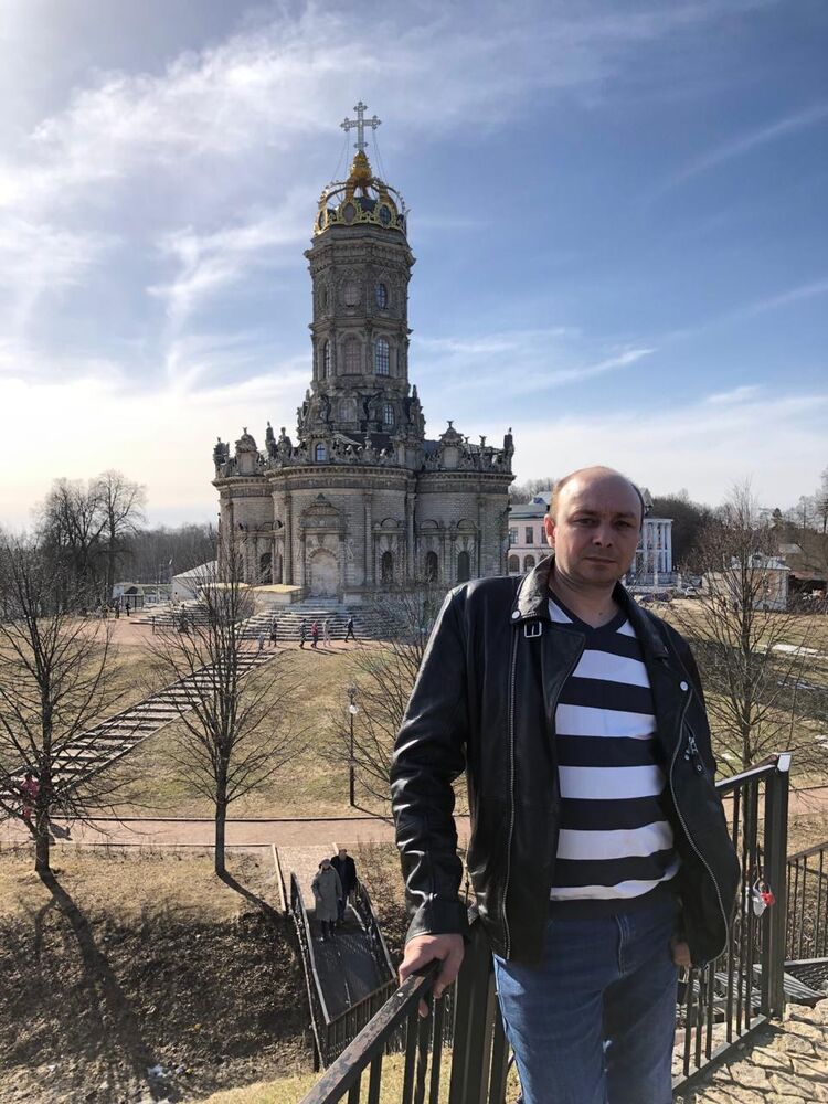  ,   Vladislav, 43 ,   ,   