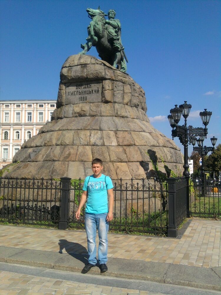  5583198  Oleg, 43 ,    