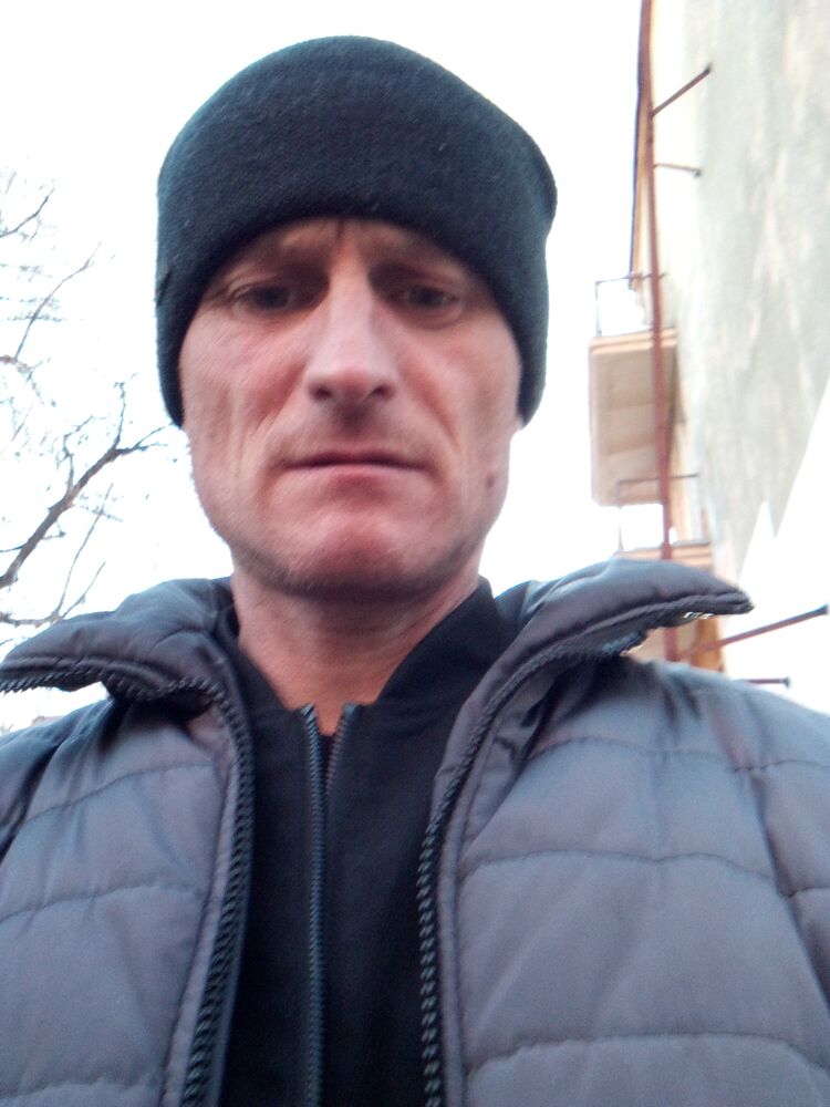  33275268  Cana, 44 ,     