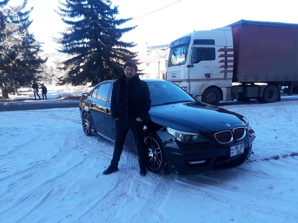  18850688  Ando, 37 ,    