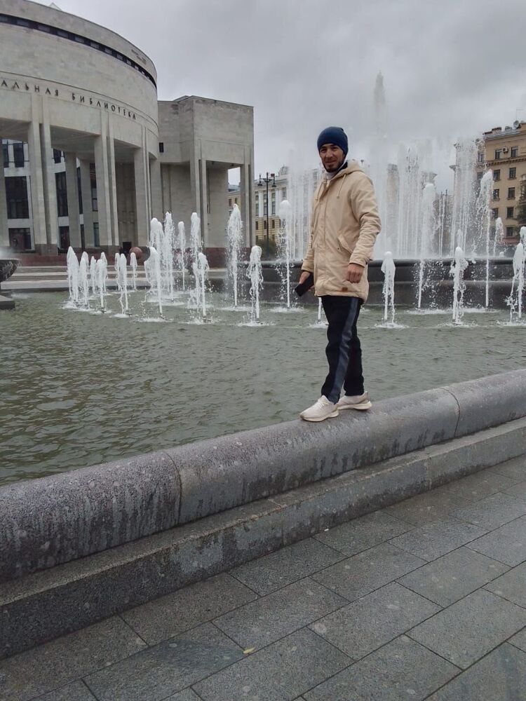  46857428   , 34 ,    