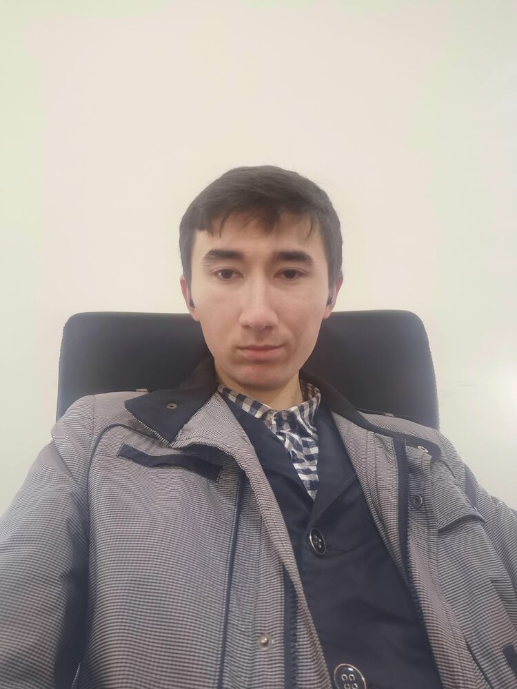  49402678  Axror, 26 ,    