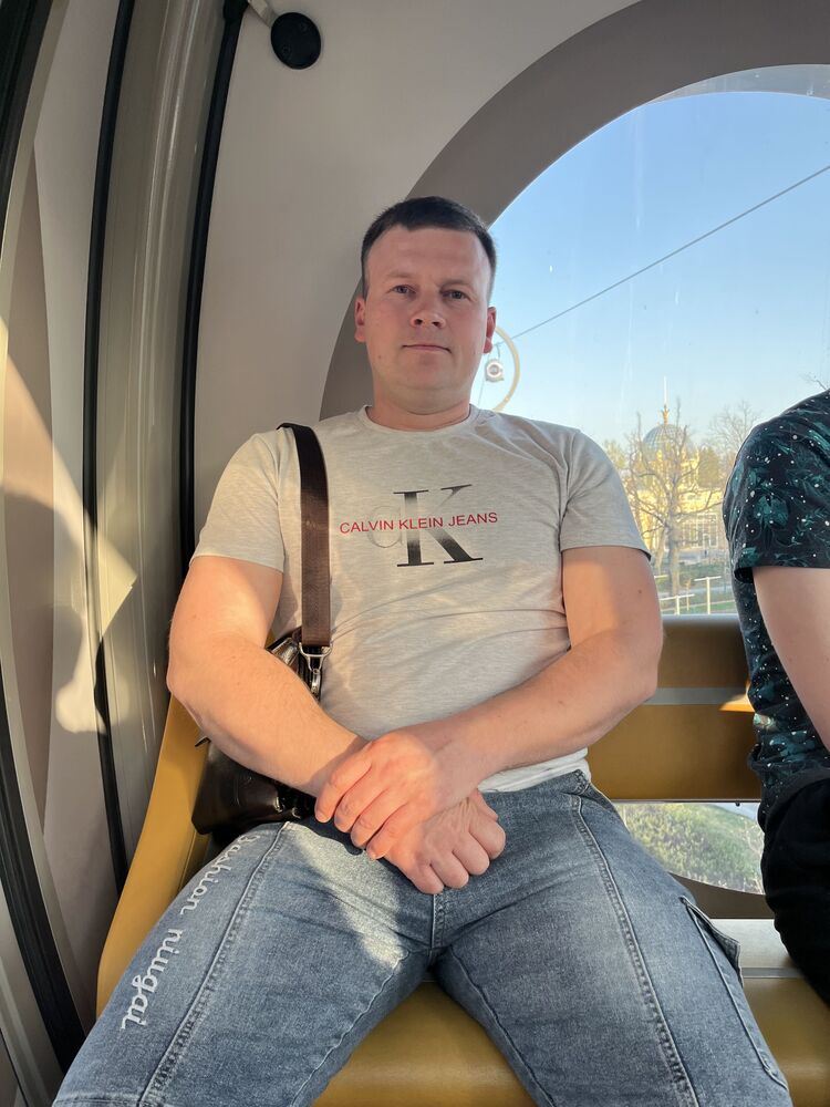  ,   Alexandr, 35 ,   ,   
