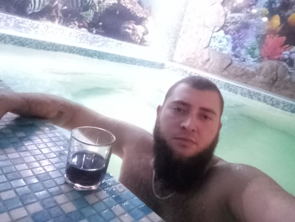  48931228  Andrey, 30 ,    
