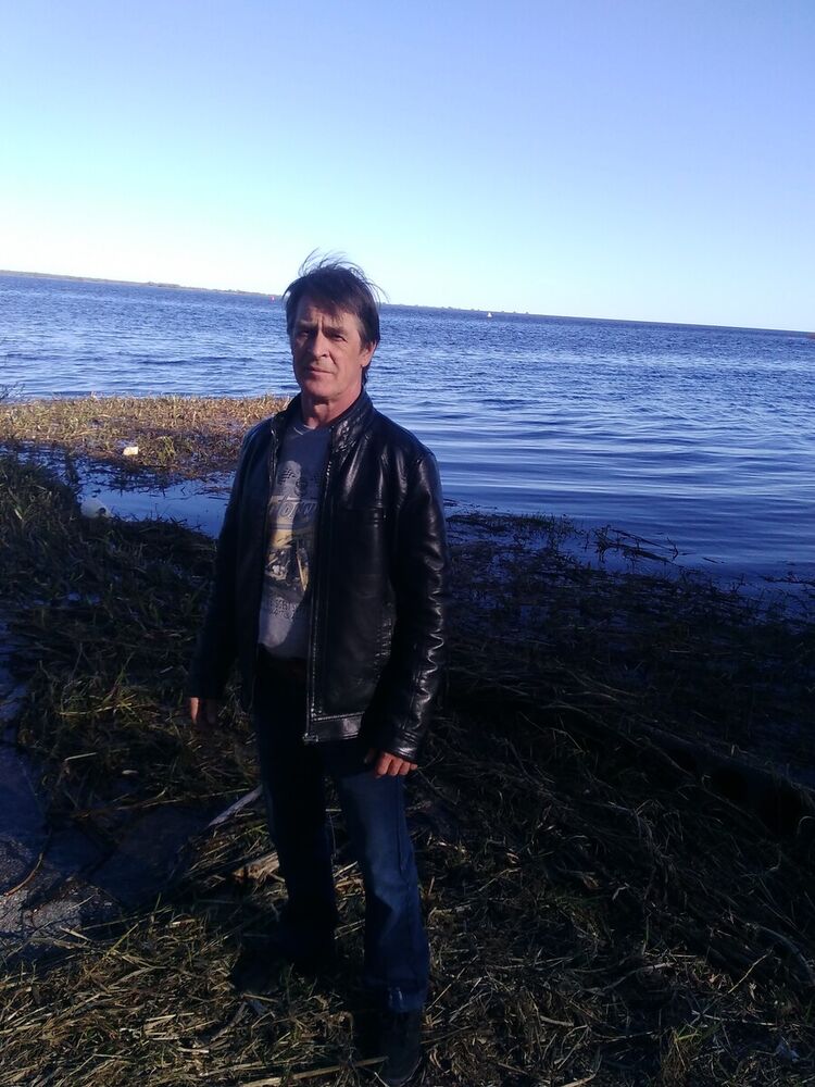  20506208  Sergiy, 56 ,     