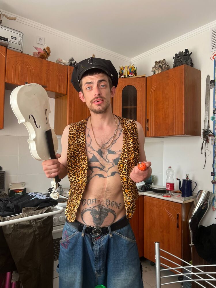  54251089  , 26 ,    -