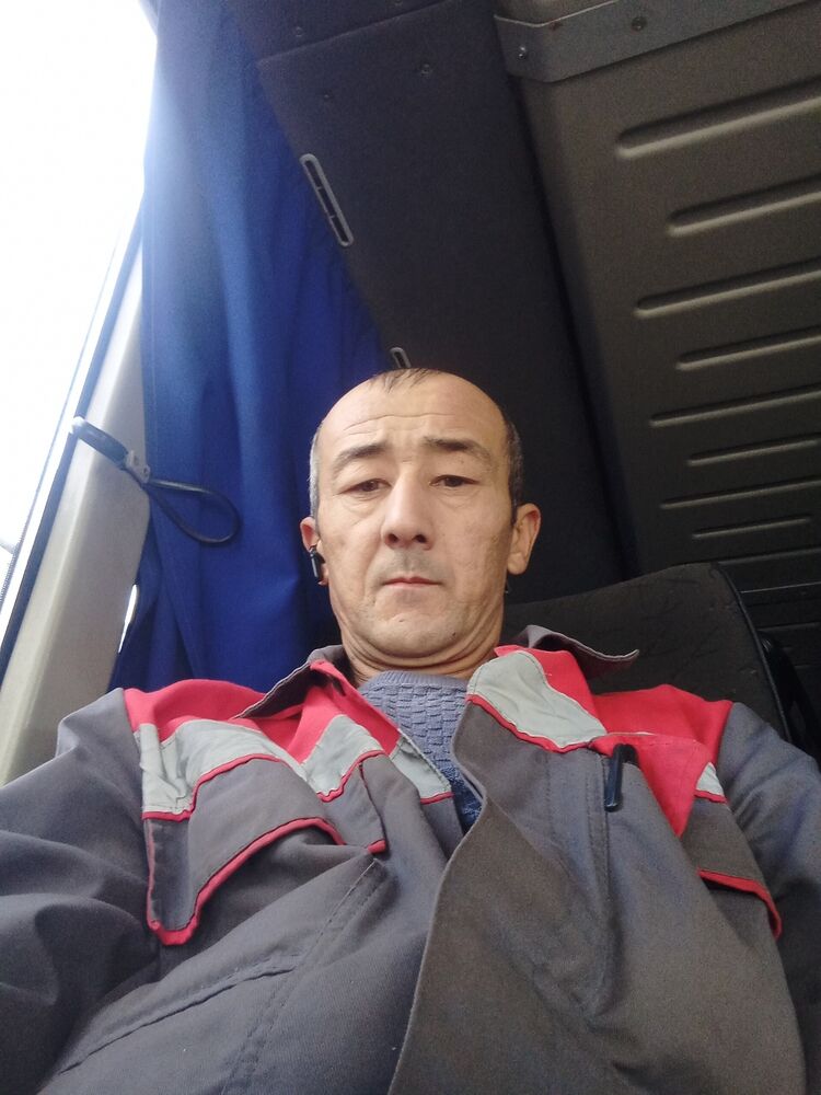  38749858  , 43 ,    