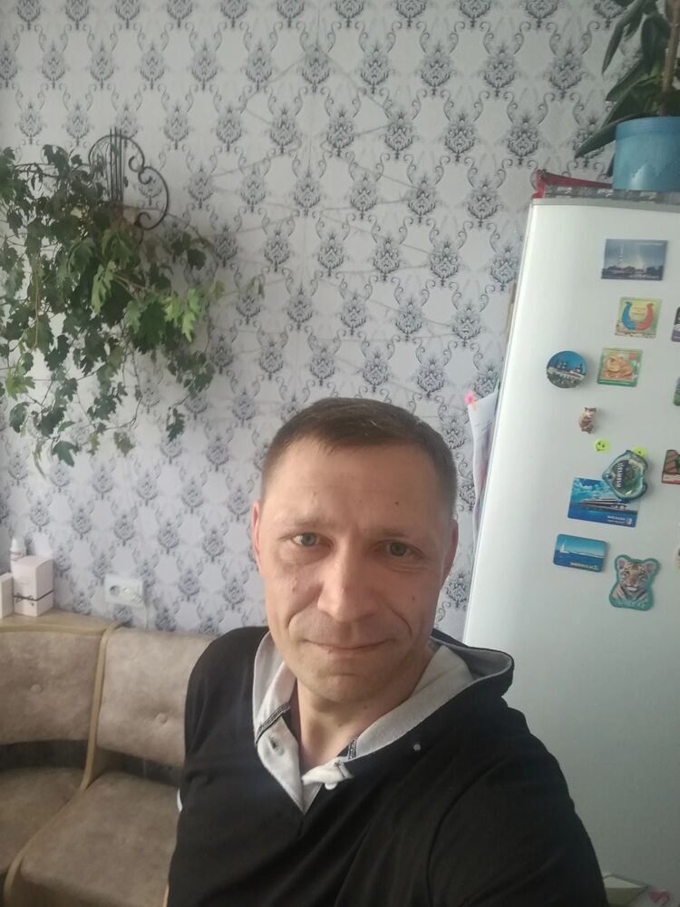  44046928  , 41 ,    