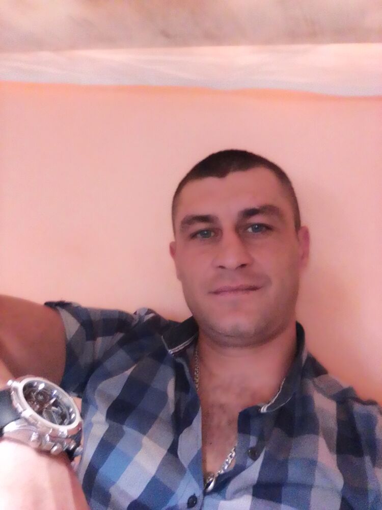  46507758  , 34 ,    
