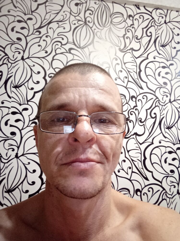  40300838  , 44 ,    -