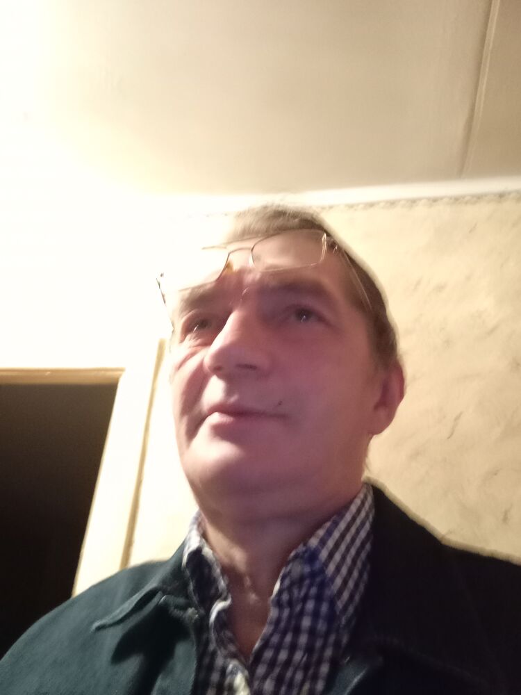  48976498   , 61 ,    
