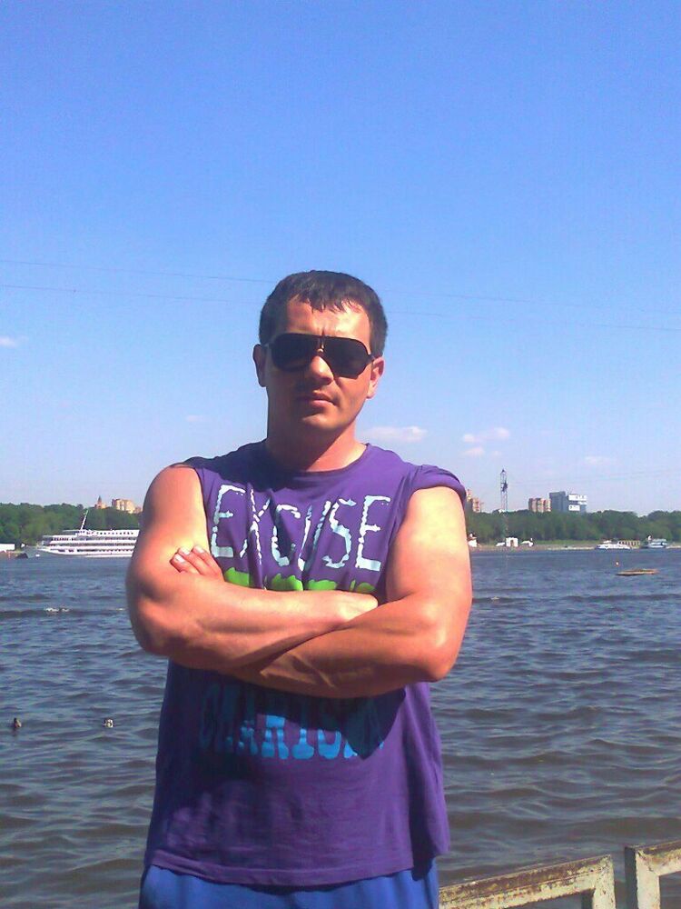  ,   Albert, 43 ,   ,   , c 