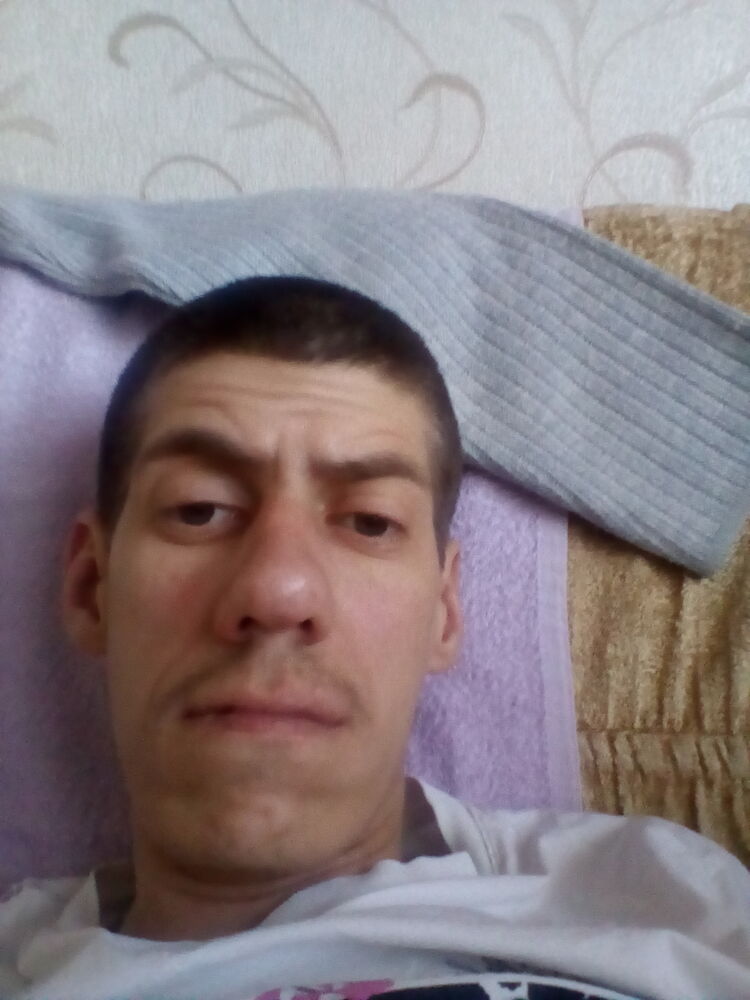  25379608  Igor, 40 ,    -