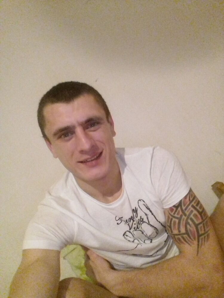  15058118  , 34 ,    
