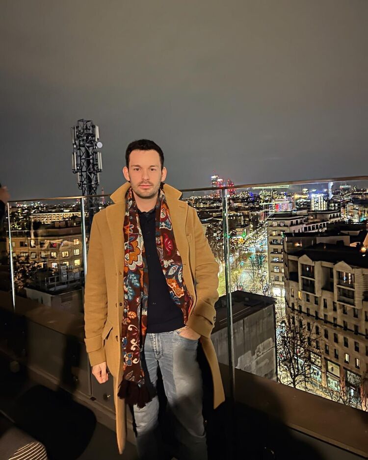 ���� 46437488 ������� �����, 37 ���, ���� ���������� � ����������