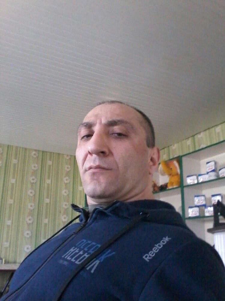  27801618  , 44 ,    