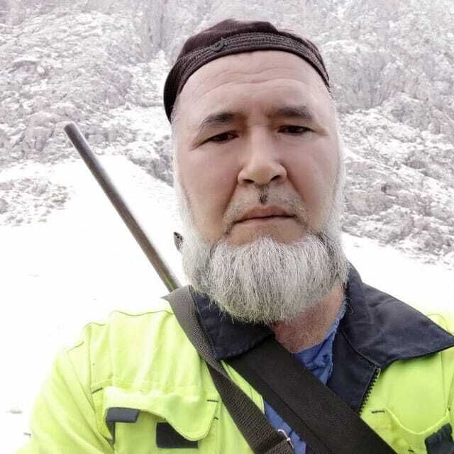  48243698  , 58 ,    
