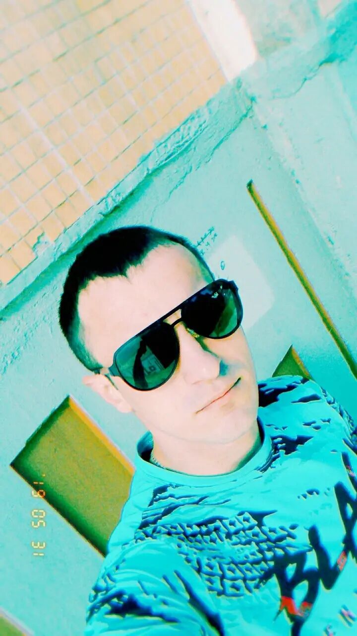  24830678  , 35 ,    