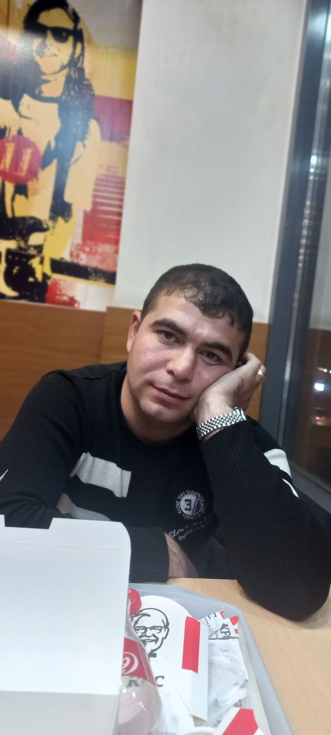  31916858  Nar, 31 ,    