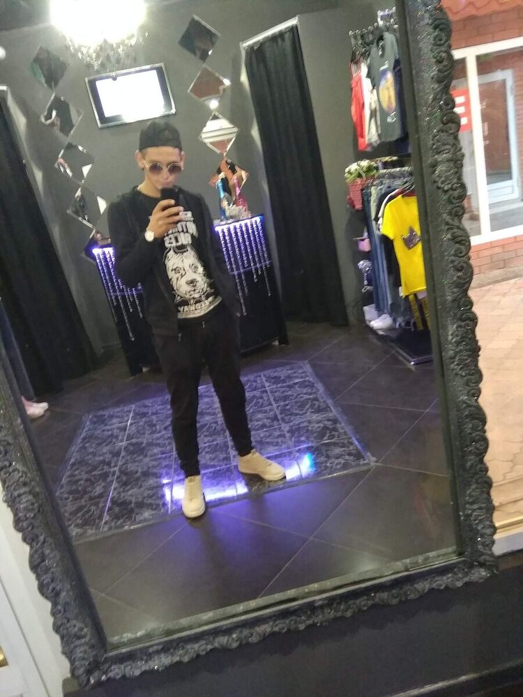  21613368  , 24 ,    