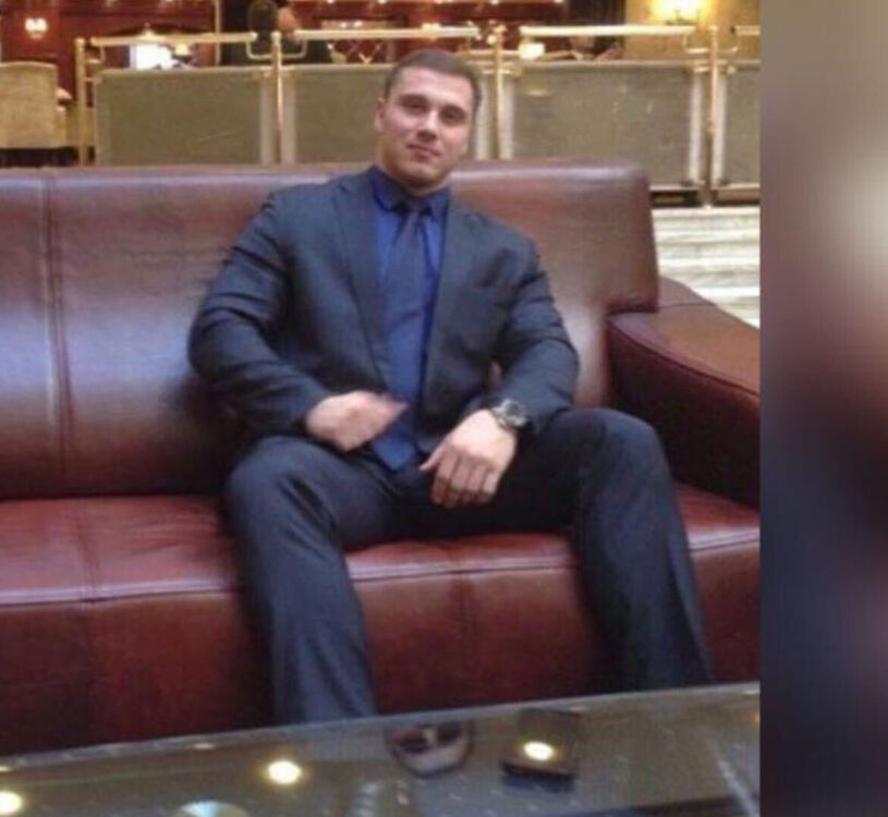  45470678  Alex, 32 ,    