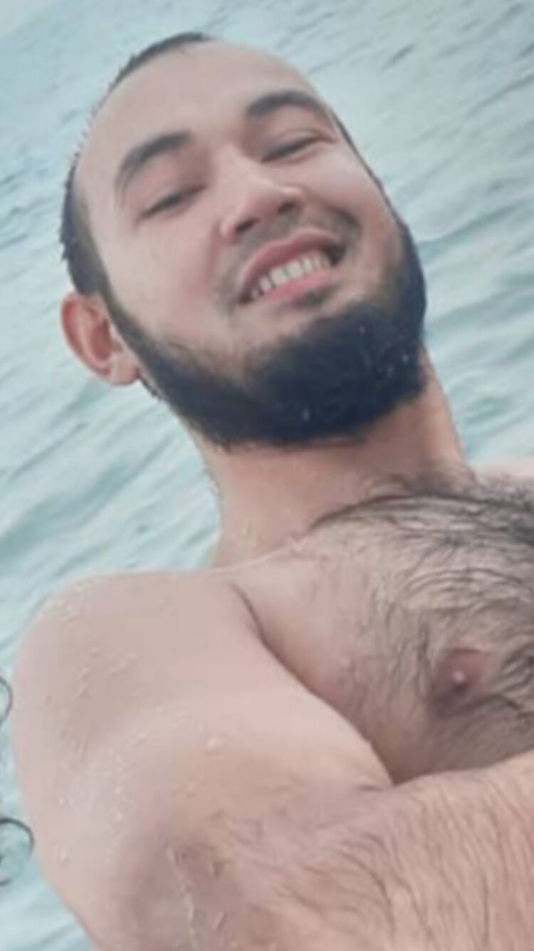  33923388  Ibragim, 30 ,    