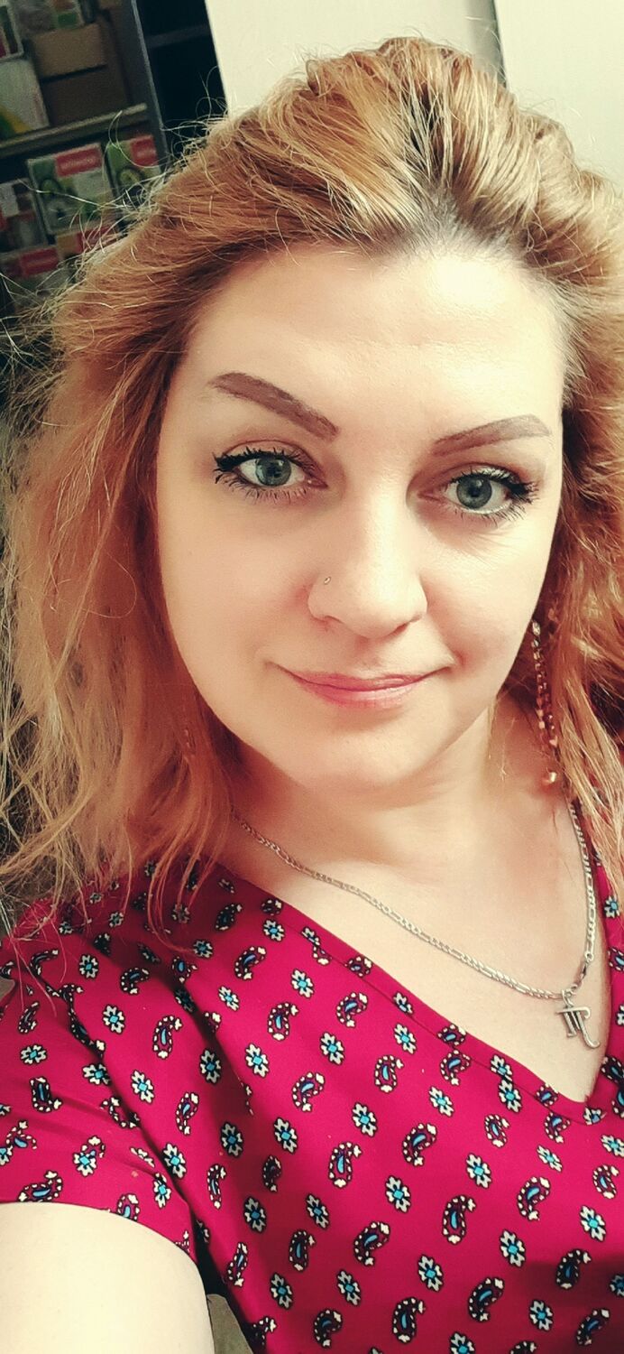  49262888  Tanya, 41 ,    