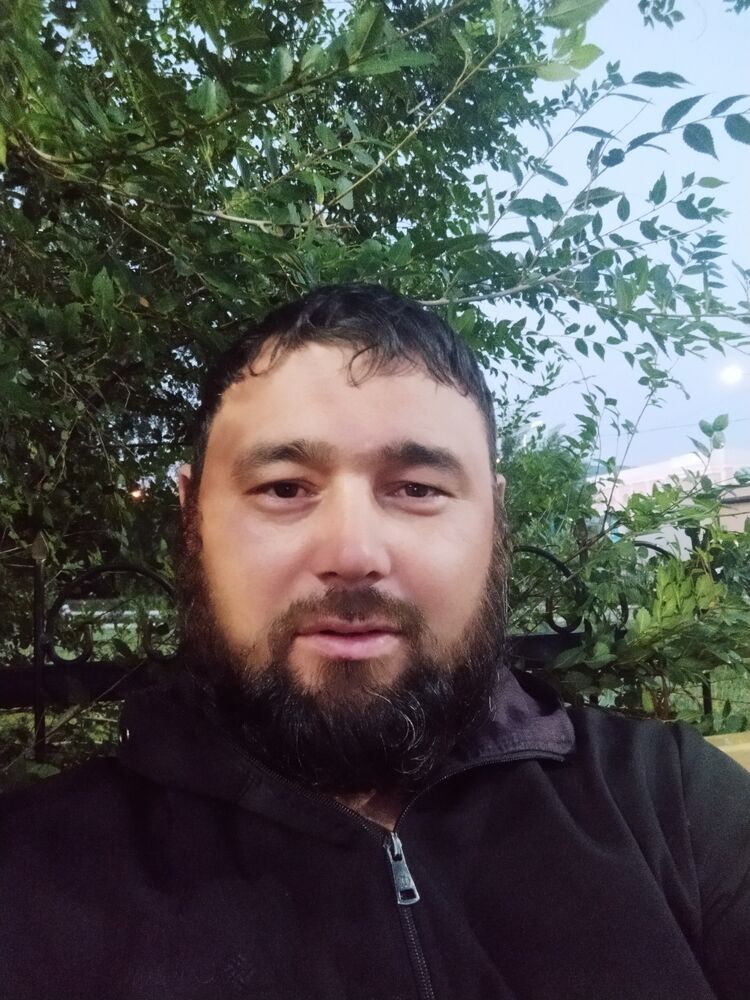  31759698  Xamza, 38 ,    
