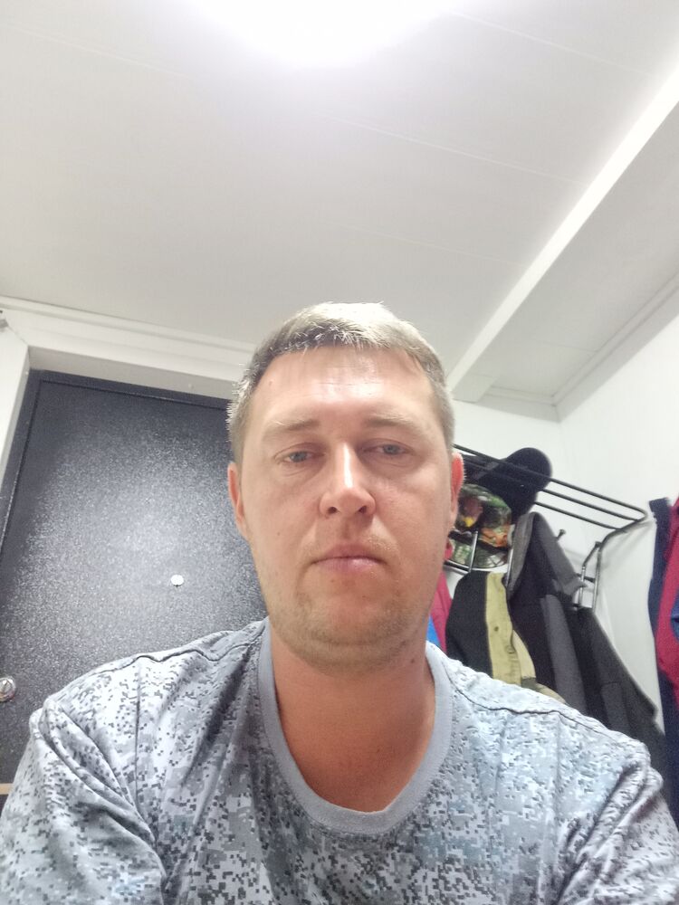  35817878  , 33 ,    