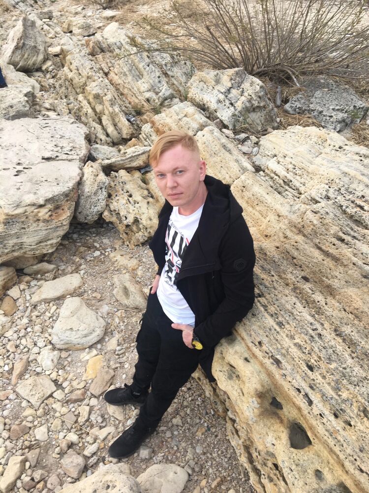  37452698  , 37 ,    --