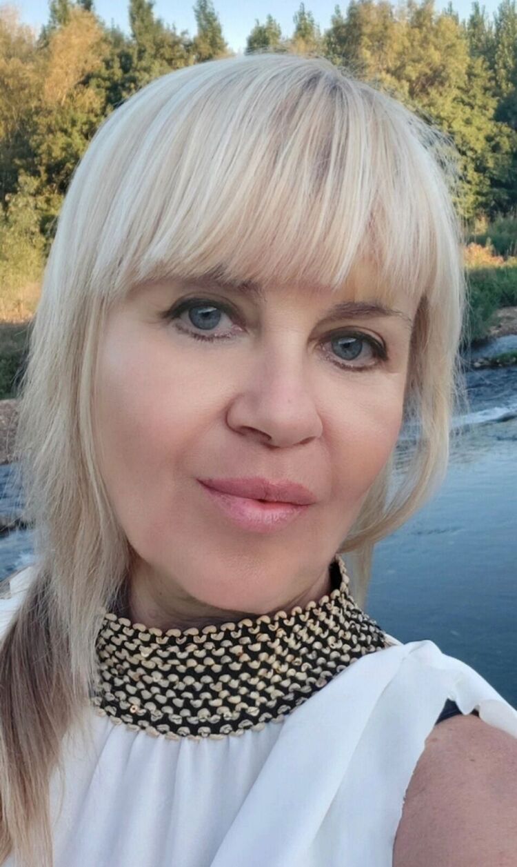  Barcelona,   , 51 ,     , c 