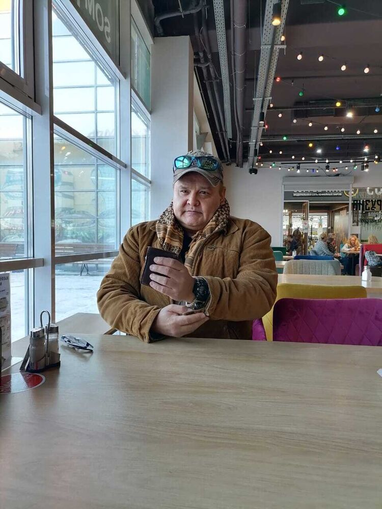  ,   Clarence, 46 ,     , c 