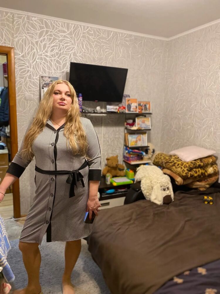   ,   Alyona, 42 ,   c 