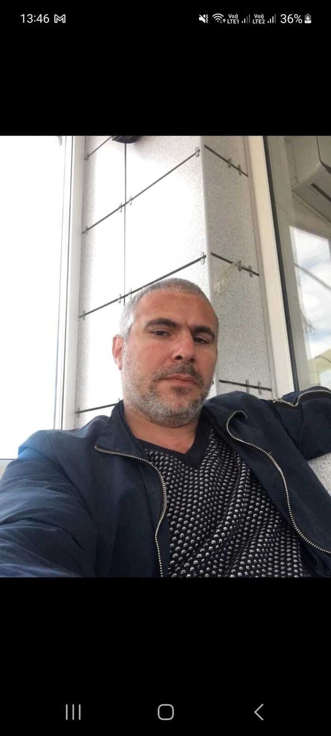  53082438  , 45 ,    --