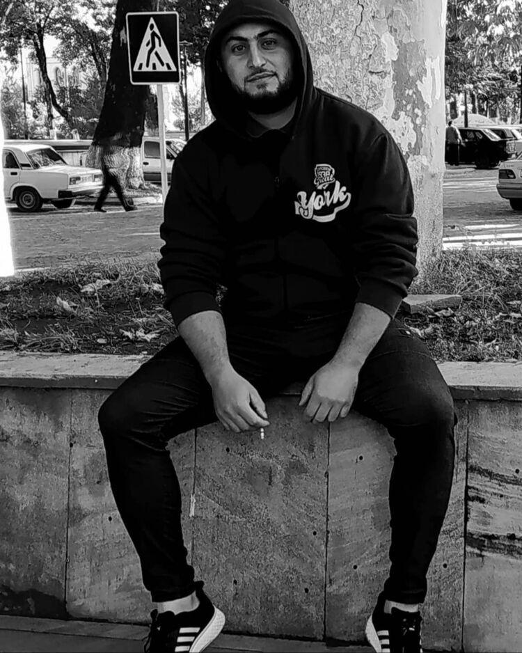  ,   Kingbazov, 35 ,   ,   
