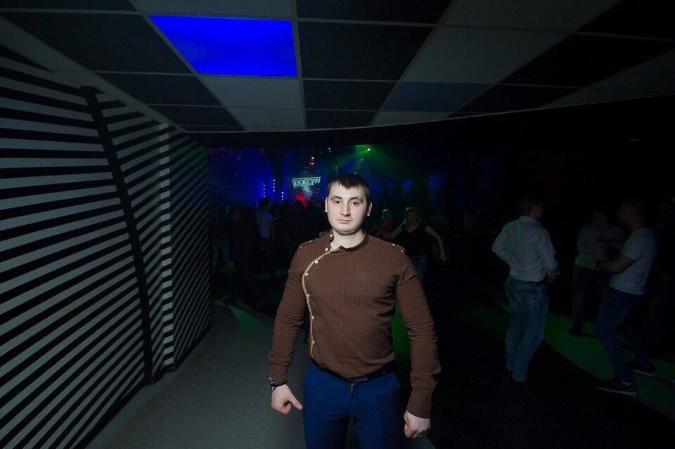  19364098  , 34 ,    