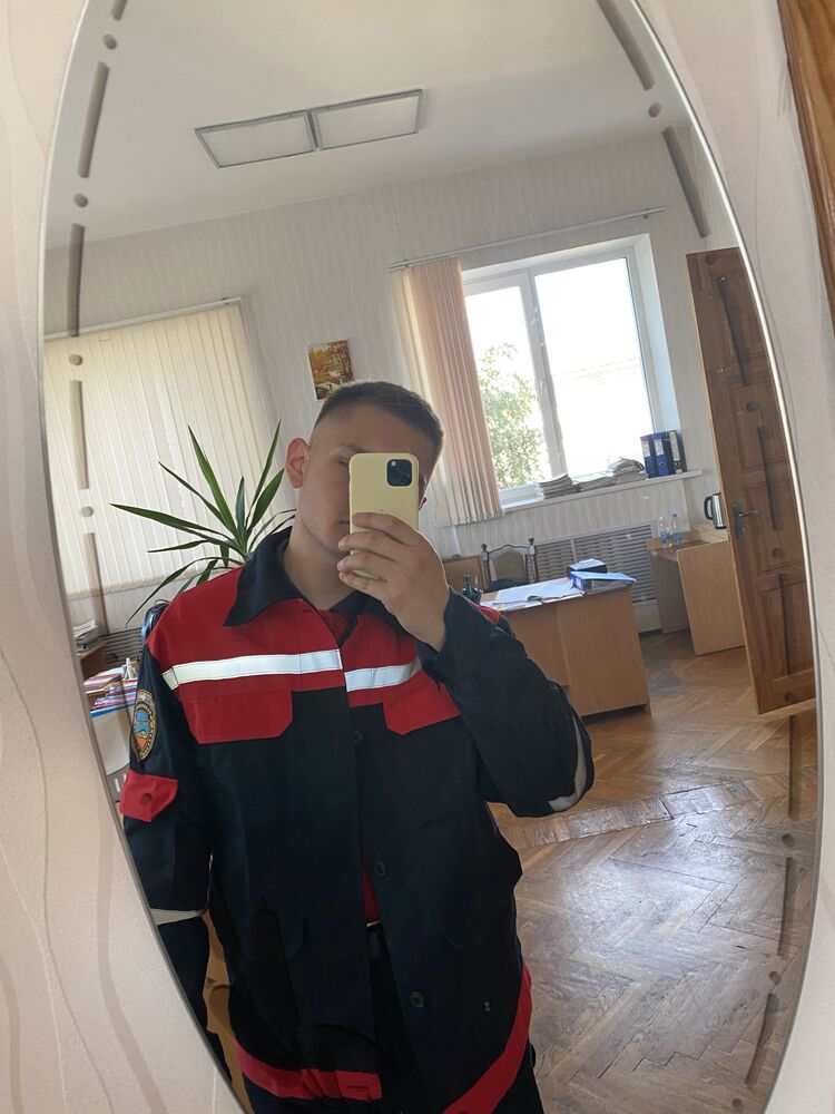  30932228  , 25 ,    