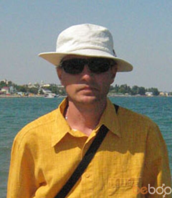  ,   Serge, 54 ,   , 