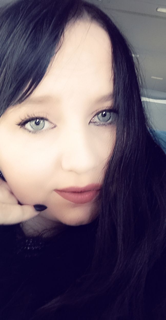  22779048  Vredina, 33 ,    