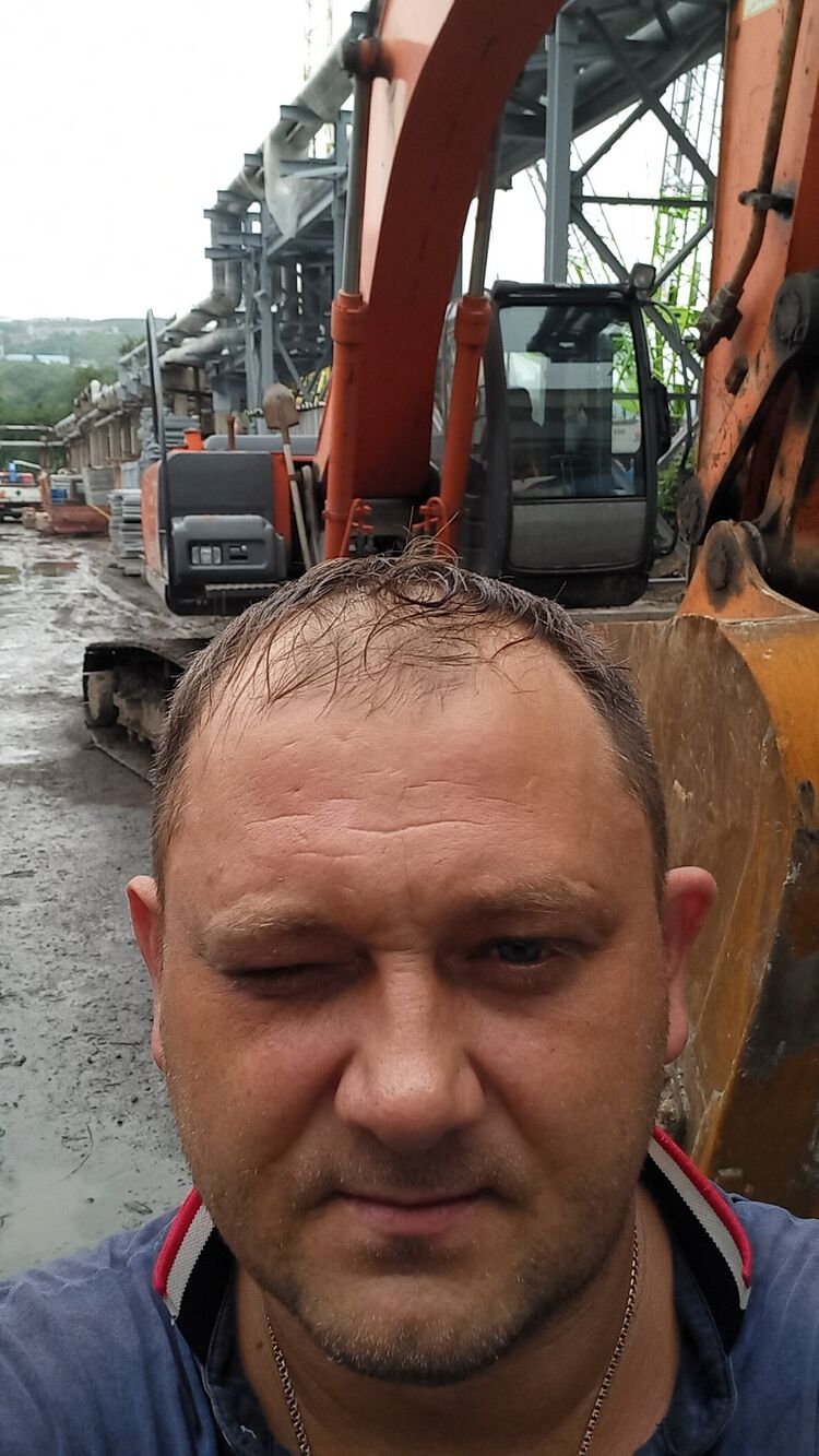  49878628  , 42 ,    