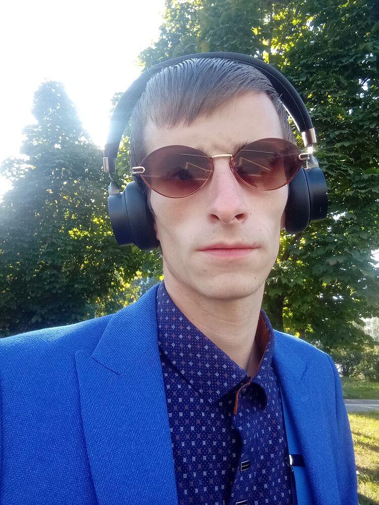  37677458  Alexey, 28 ,    -