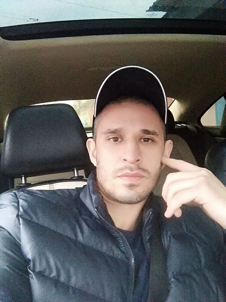 21678098  , 39 ,    