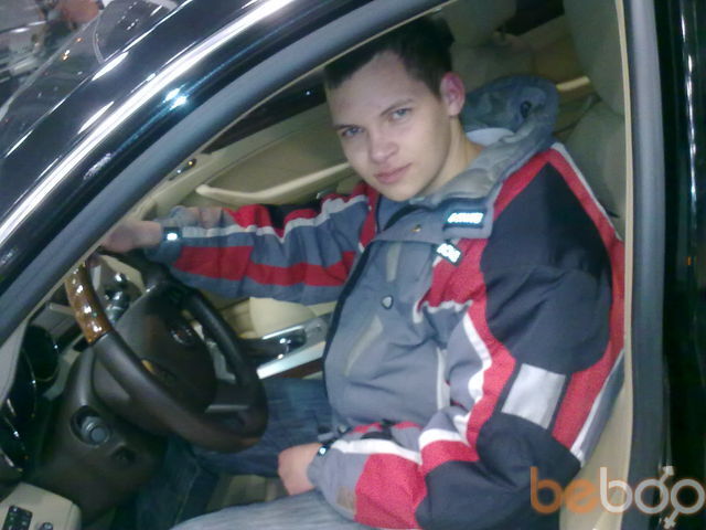  ,   Nikita, 32 ,     , c 