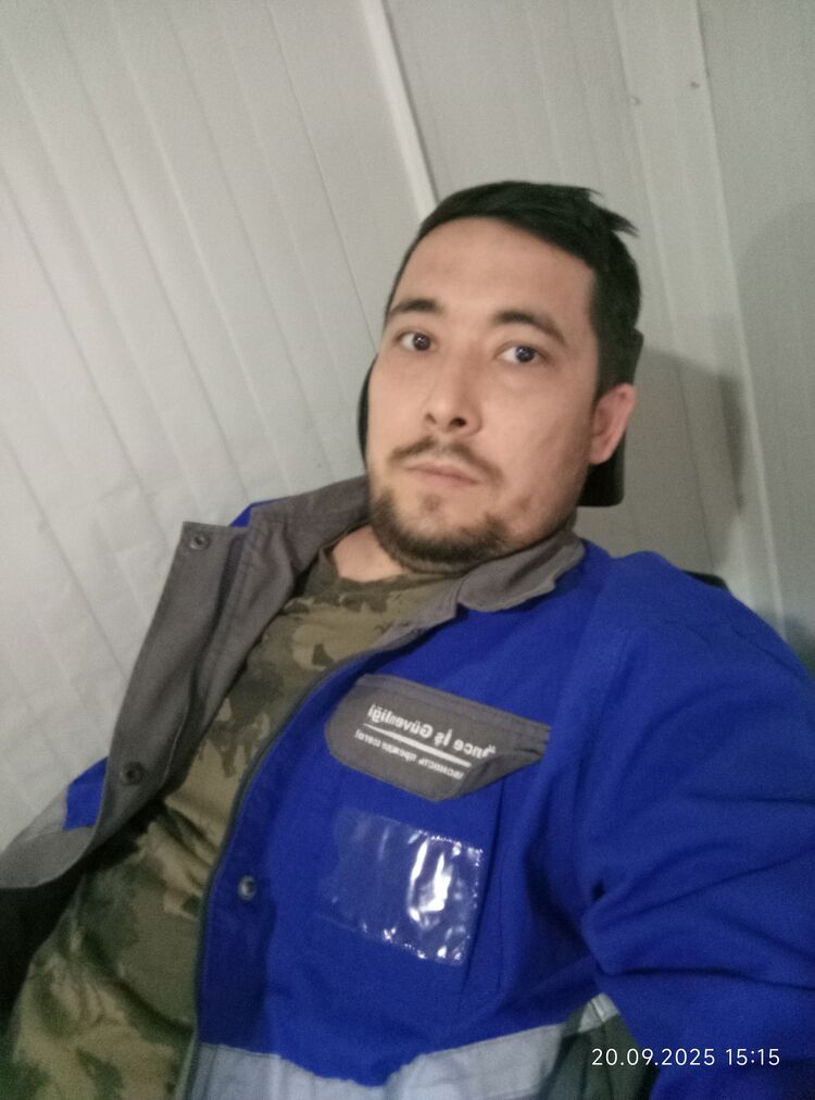  53907528  Solijon, 35 ,    