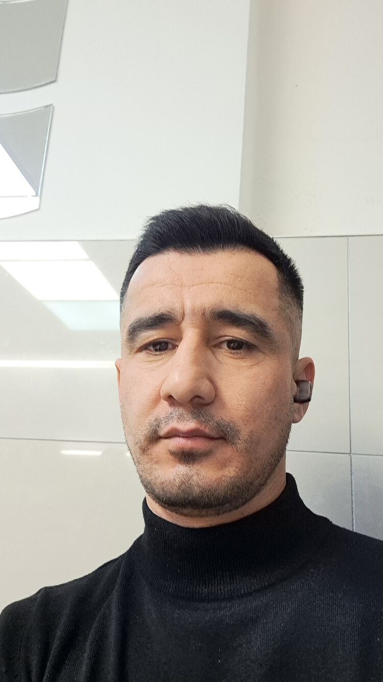  ,   Yodgor, 39 ,   ,   