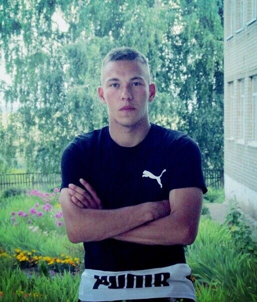  20965848  Dima, 27 ,    