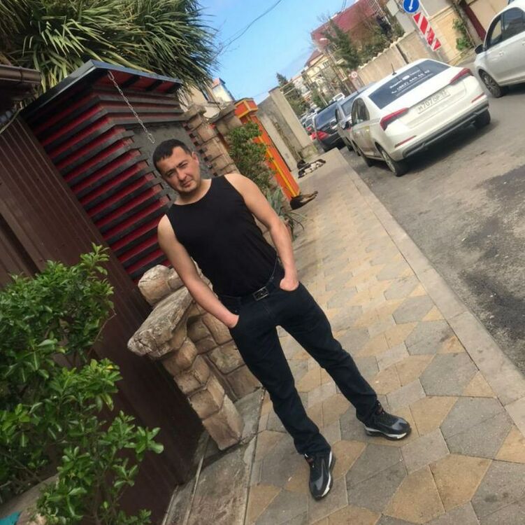  22868348  , 37 ,    