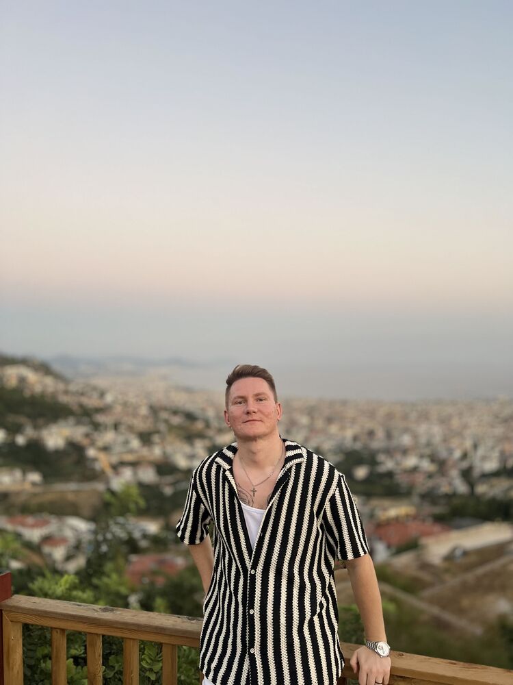  ,   Pavel, 29 ,   ,   , 